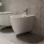   HD Lea Glossy White íves falra szerelhető bidé, cserélhető színű túlfolyóval