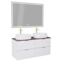 HD Salerno Matt White 120 komplett fürdőszoba bútor fali mosdószekrénnyel, szálcsiszolt arany fogantyúkkal, tölgyfa színű mosdópulttal és tükörrel