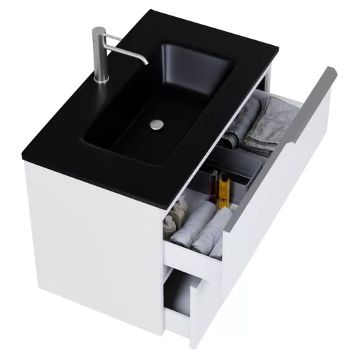 HD Cremona Matt White 60 komplett fürdőszoba bútor szett fali mosdószekrénnyel, szálcsiszolt króm fogantyúkkal, matt fekete slim mosdóval, tükörrel és magasszekrénnyel