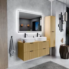 HD Palma Hickory 120 komplett fürdőszoba bútor fali mosdószekrénnyel, hikoridió színű mosdópulttal, matt fekete fogantyúkkal és tükörrel