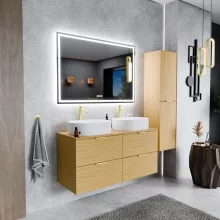 HD Salerno Hickory 120 komplett fürdőszoba bútor fali mosdószekrénnyel, szálcsiszolt arany fogantyúkkal, hikoridió színű mosdópulttal és tükörrel
