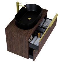 HD Carona Matt Hazel 60 komplett fürdőszoba bútor fali mosdószekrénnyel, szálcsiszolt arany fogantyúkkal, mogyoró színű mosdópulttal és tükörrel