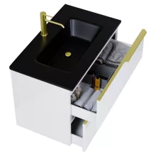 HD Cremona Lacquer White 60 komplett fürdőszoba bútor szett fali mosdószekrénnyel, szálcsiszolt arany fogantyúkkal, matt fekete slim mosdóval, tükörrel és magasszekrénnyel