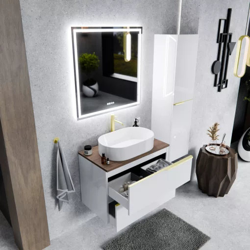 HD Carona Lacquer White 60 komplett fürdőszoba bútor fali mosdószekrénnyel, szálcsiszolt arany fogantyúkkal, tölgyfa színű mosdópulttal és tükörrel
