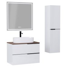 HD Carona Lacquer White 60 komplett fürdőszoba bútor szett fali mosdószekrénnyel, matt fekete fogantyúkkal, tölgyfa színű mosdópulttal, tükörrel és magasszekrénnyel