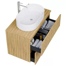 HD Palma Pro Hickory 60 komplett fürdőszoba bútor fali push-to-open mosdószekrénnyel, hikoridió színű mosdópulttal és tükörrel