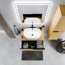 HD Carona Hickory 60/80 komplett fürdőszoba bútor szett fali mosdószekrénnyel, matt fekete fogantyúkkal, hikoridió színű mosdópulttal, tükörrel és magas szekrénnyel