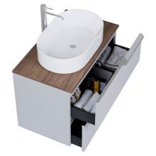 HD Carona Fume Grey 60 komplett fürdőszoba bútor fali mosdószekrénnyel, fényes króm fogantyúkkal, tölgyfa színű mosdópulttal és tükörrel