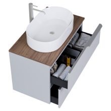 HD Carona Fume Grey 60 komplett fürdőszoba bútor szett fali mosdószekrénnyel, szálcsiszolt króm fogantyúkkal, tölgyfa színű mosdópulttal, tükörrel és magasszekrénnyel