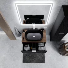 HD Rapallo Matt Black 60 komplett fürdőszoba bútor szett fali mosdószekrénnyel, matt fehér fogantyúval, tölgyfa színű mosdópulttal, tükörrel és magasszekrénnyel