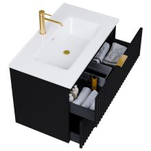 HD Ravello Matt Black 60 komplett fürdőszoba bútor szett fali mosdószekrénnyel, szálcsiszolt arany fogantyúkkal, fényes fehér slim mosdóval, tükörrel és magasszekrénnyel