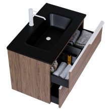 HD Cremona Oak 80 komplett fürdőszoba bútor szett fali mosdószekrénnyel, matt fehér fogantyúkkal, matt fekete slim mosdóval, tükörrel és magasszekrénnyel