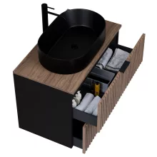 HD Rapallo Black-Oak 80 komplett fürdőszoba bútor fali mosdószekrénnyel, matt fekete fogantyúkkal, tölgyfa színű mosdópulttal és tükörrel