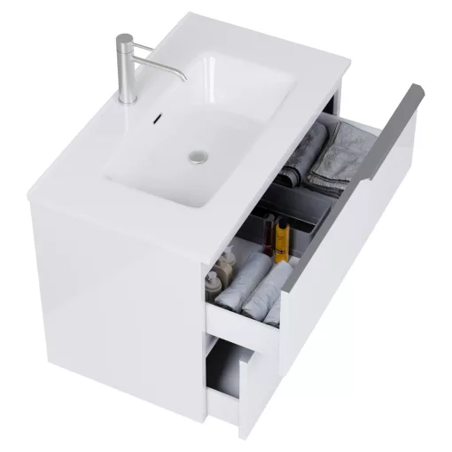 HD Cremona Lacquer White 80 komplett fürdőszoba bútor szett fali mosdószekrénnyel, szálcsiszolt króm fogantyúkkal, tükörrel és magasszekrénnyel