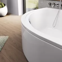 HD Sense 130x130 cm széles szimmetrikus íves akril sarokkád lábbal és előlappal