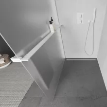 HD Arlo+ Matt White Walk-In zuhanyfal, 130x200 cm, 8 mm vastag vízlepergető biztonsági matt üveggel, 200 cm magas, fehér profillal és távtartóval