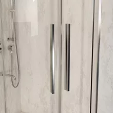 HD Elio+ 90x90 íves két tolóajtós zuhanykabin fehér slim zuhanytálcával és króm szifonnal, krómozott elemekkel, 190 cm magas