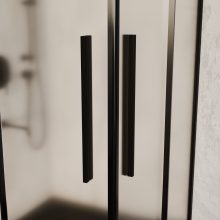 HD Moment+ 80x80 szögletes két tolóajtós matt zuhanykabin fekete slim zuhanytálcával és fekete szifonnal, fekete színű elemekkel, 190 cm magas