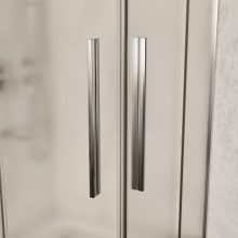 HD Nova+ szögletes két tolóajtós matt zuhanykabin fehér slim zuhanytálcával és króm szifonnal, krómozott elemekkel, 190 cm magas