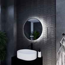 HD Lumen Black 60 cm széles fali kerek LED okostükör fekete slim kerettel, ambient világítással, érintőkapcsolóval, digitális órával és páramentesítő funkcióval
