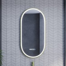 HD Dallas Gold 50 cm széles fali ovális LED okostükör szálcsiszolt arany kerettel, ambient világítással, érintőkapcsolóval, digitális órával és páramentesítő funkcióval