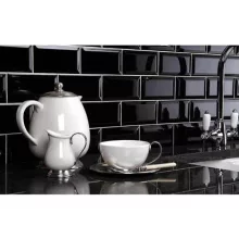 Metro Black 10x20 fényes porcelán falburkolat